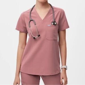 Figs Catarina Scrub Top in Mauve